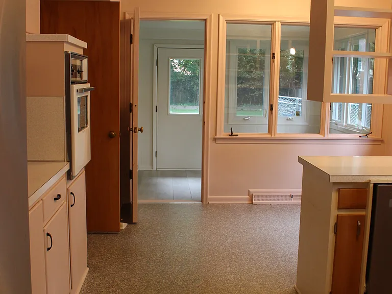 2700 Cheltenham Rd — Photo 8