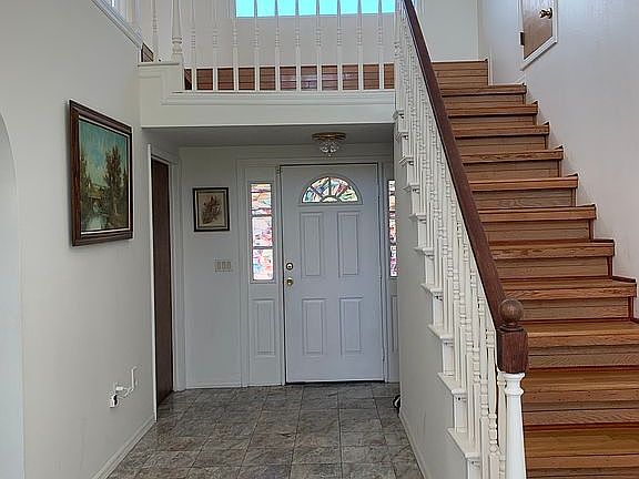 Marble floor entry