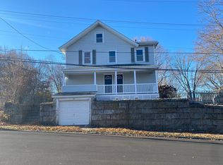 58 Georgiana St, New London, CT 06320