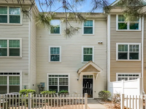 311 Gilman Ln Unit 106, Raleigh, NC 27610