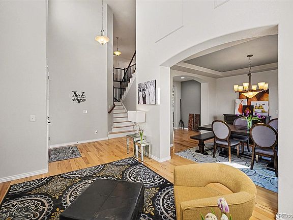 5th image of 13995 Albion Way