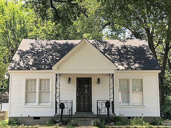 3597-3599 Powell