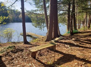 45 Riverside Dr, Camden, ME 04843