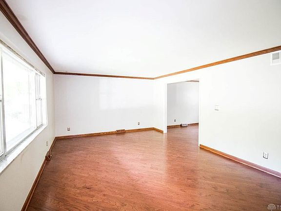 4th image of 5813 Cantella Ct
