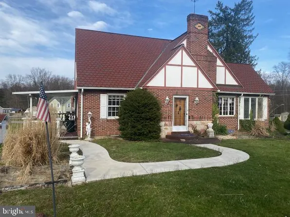 47 Swamp Rd, Mifflintown, PA 17059