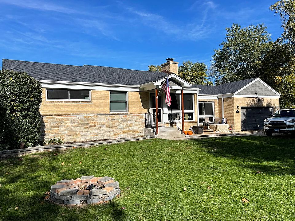 1st image of 898 Hill Ave