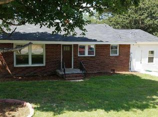 7 Delores Dr, Greenville, SC 29605