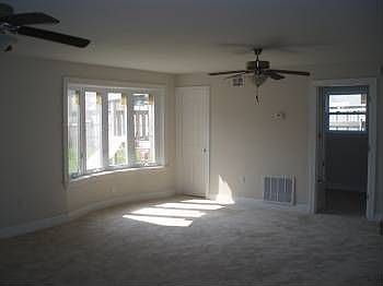 1st image of 81 W Chalmette Cir
