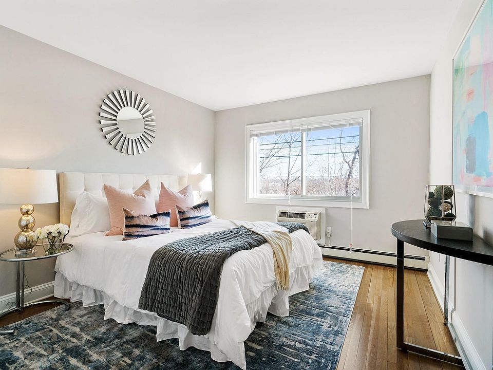 21 Clinton LLC 21 Clinton Ave Norwalk CT Zillow