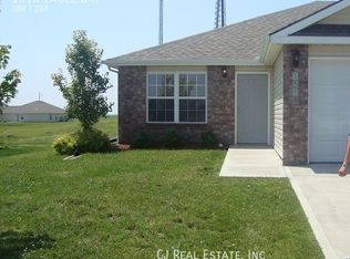 1518 Eagle Dr, Pleasant Hill, MO 64080
