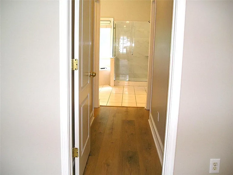 2830 The Terraces Way — Photo 15