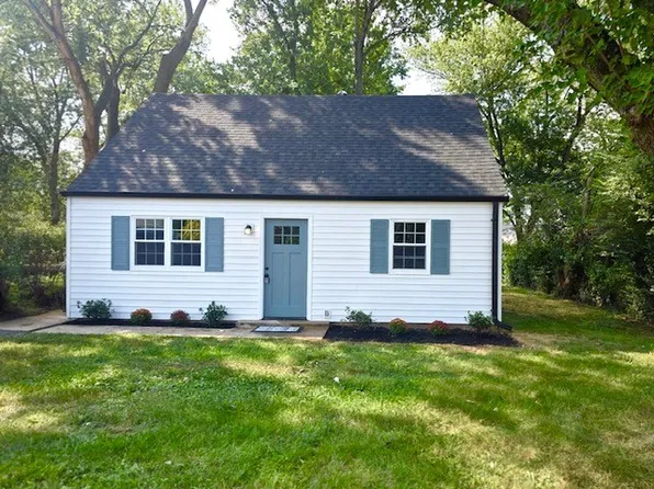 109 Manassas Dr, Manassas Park, VA 20111