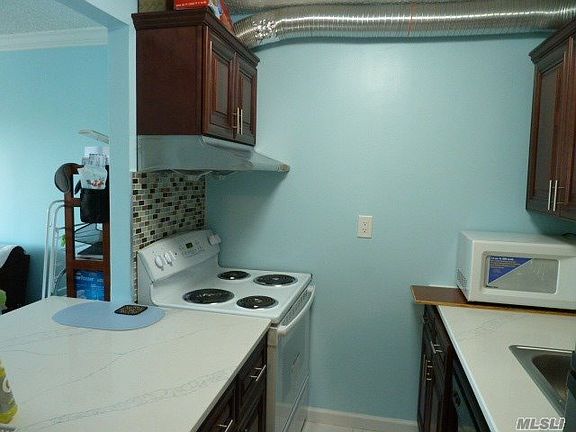 5th image of 2540 Shore Blvd APT 3M