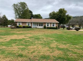7638 Moss Hollow Rd, Barnhart, MO 63012