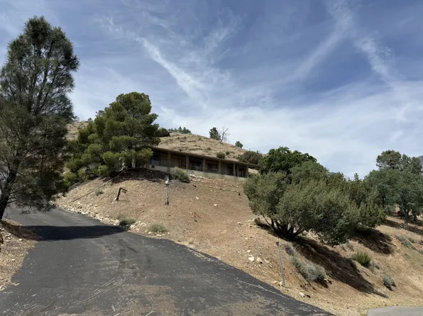 601 Oakwood Dr, Wofford Heights, CA 93285