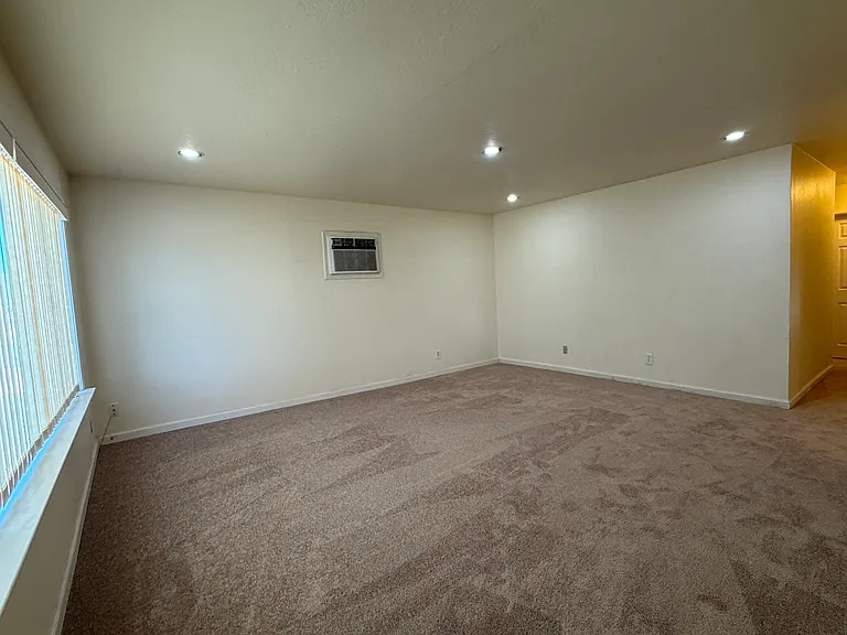 2 Trinity Ct — Photo 5
