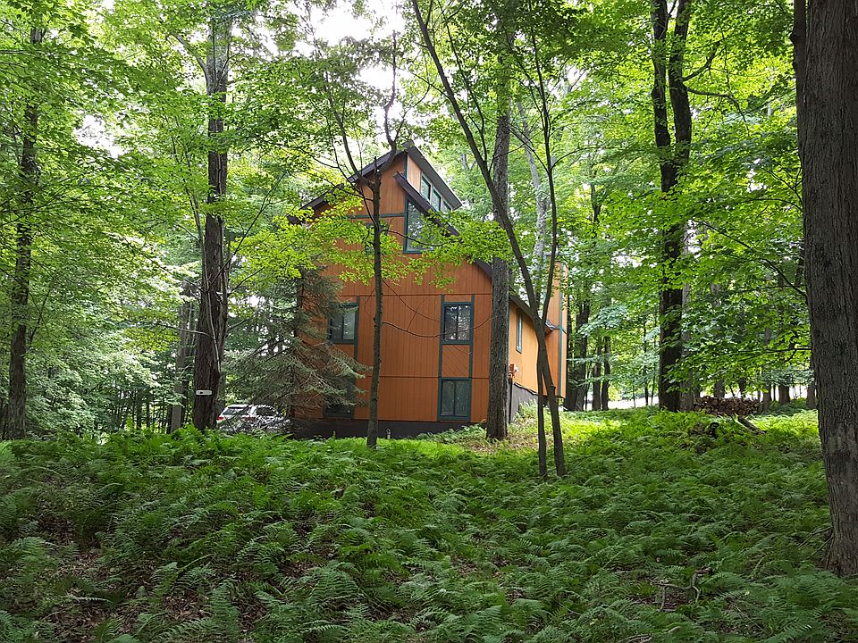 2nd image of 331 Fawn Rd