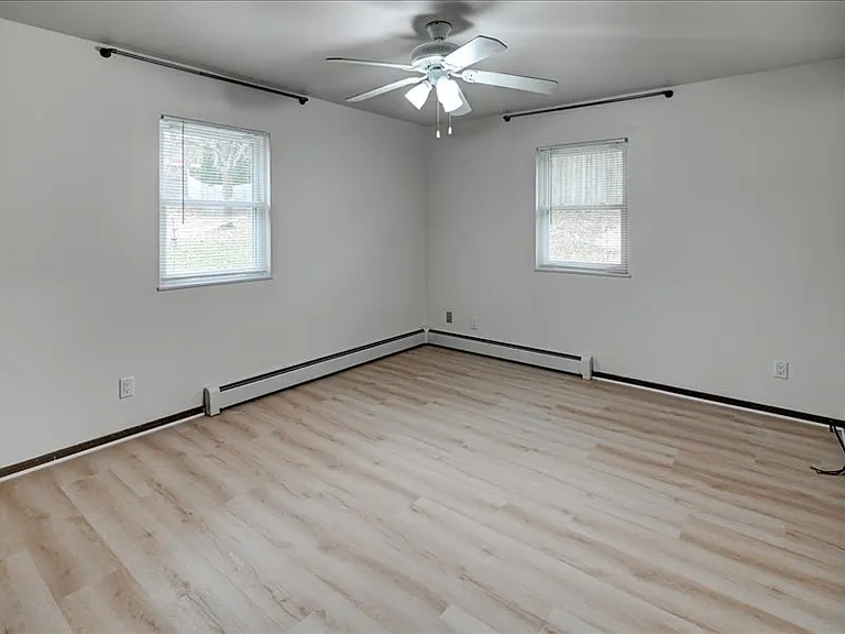 7203 Fortune Dr #4 — Photo 9