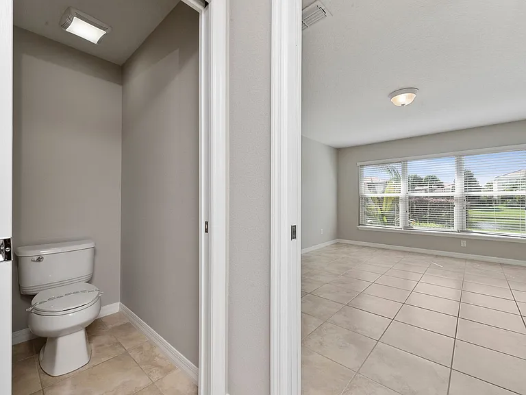 12208 Pescara Ln — Photo 22