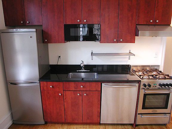3rd image of 2109 Broadway APT 710