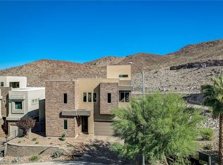 304 Crimson Edge St, Henderson, NV 89012
