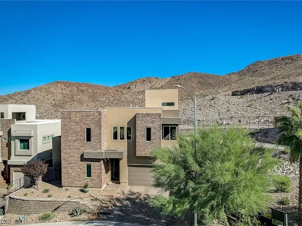 304 Crimson Edge St, Henderson, NV 89012