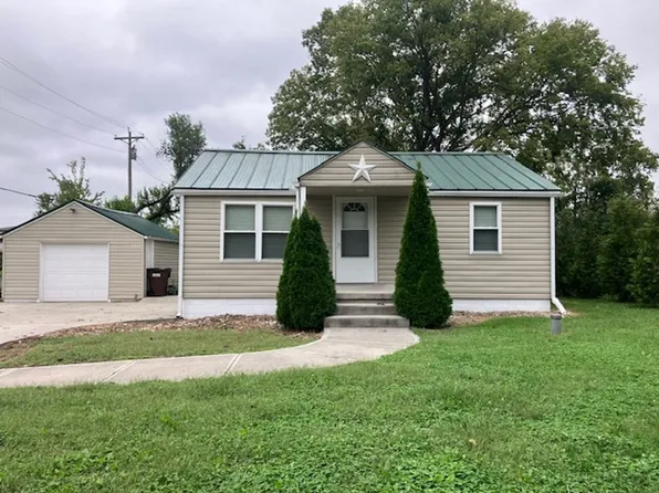821 Dubois Rd, Carlisle, OH 45005