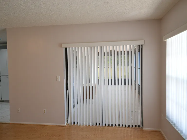 2001 Dover Ct — Photo 10