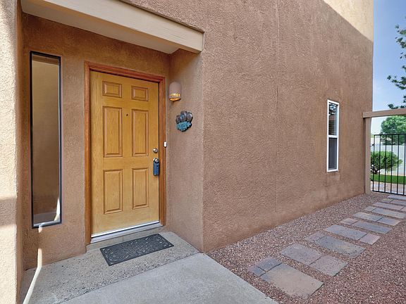 2nd image of 9405 Osuna Pl NE