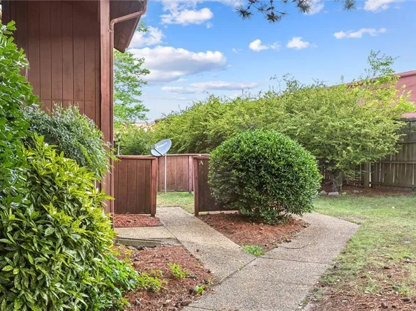 575 Ayrshire Way APT A, Newport News, VA 23602