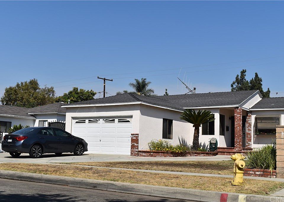 1st image of 9631 Woodhue St