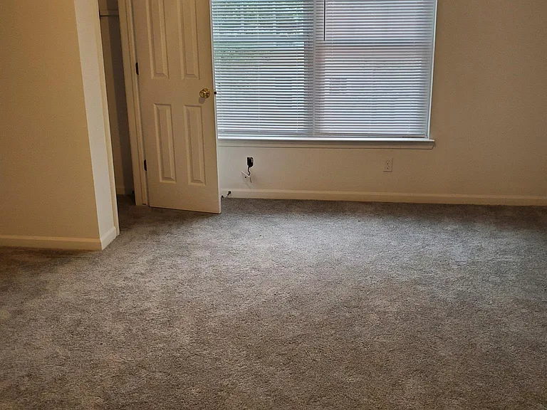 21015 Glen Lodge Rd — Photo 20