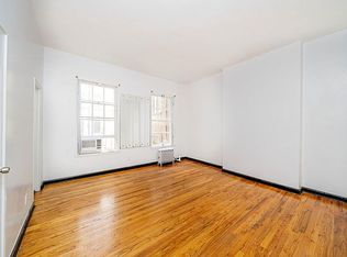 305 E 12th St #1, New York, NY 10003