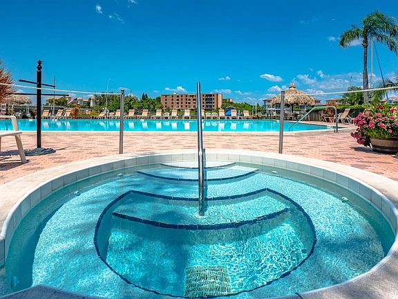 Pool and Jacuzzi