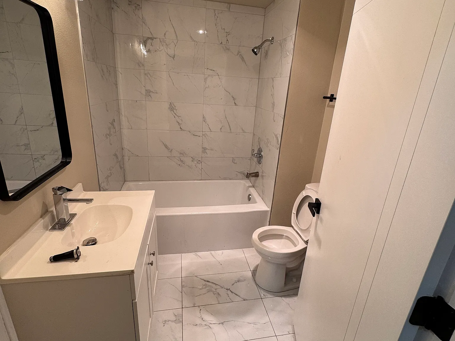 3 bed, 1.5 bath, 1548 sqft, $2,600 — Photo 3