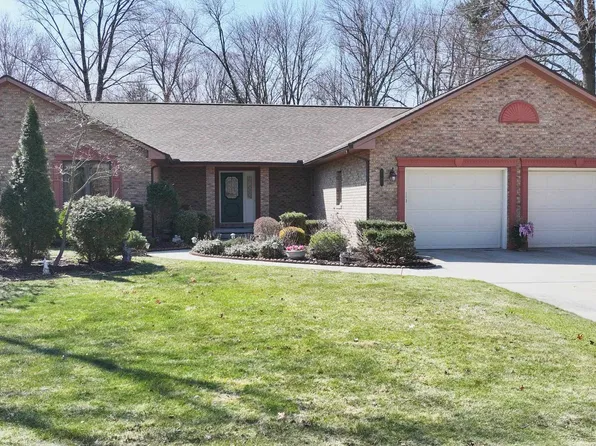 2101 Ramble Ln, Midland, MI 48640
