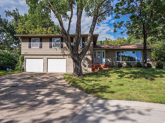 2nd image of 2624 Bardith Ct