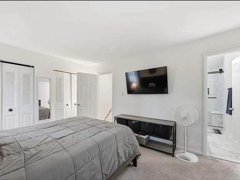 14899 Emberdale Dr — Photo 10