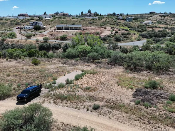 16736 S CORDES Circle #1470, Mayer, AZ 86333