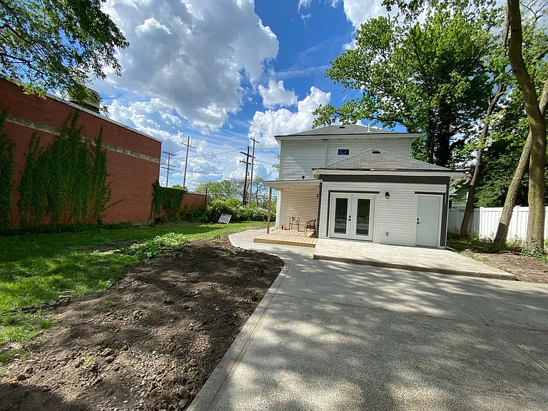 35 E Arcadia Ave — Photo 24