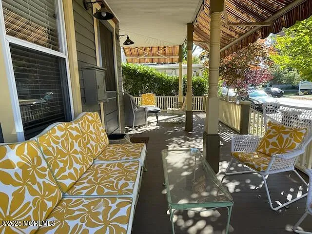 73 Stockton Ave — Photo 5