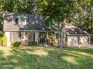1743 Engelwood Dr, Jefferson City, MO 65101