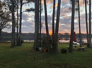 1650 Daiquiri Ln, Lutz, FL 33549
