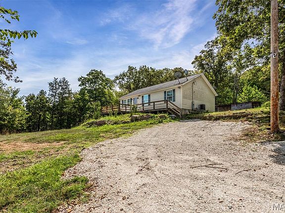 4th image of 79 Fern Creek Ln