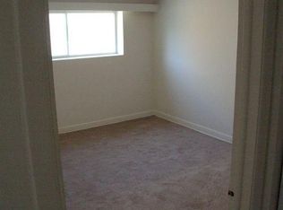 1760 Henderson Ave APT 3, Long Beach, CA 90813