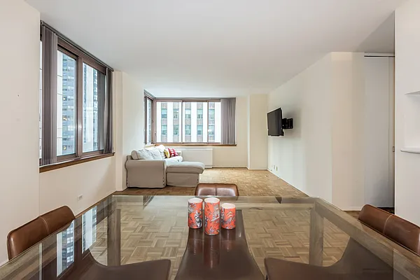 Rented by Lexelle Realty LLC | media 17