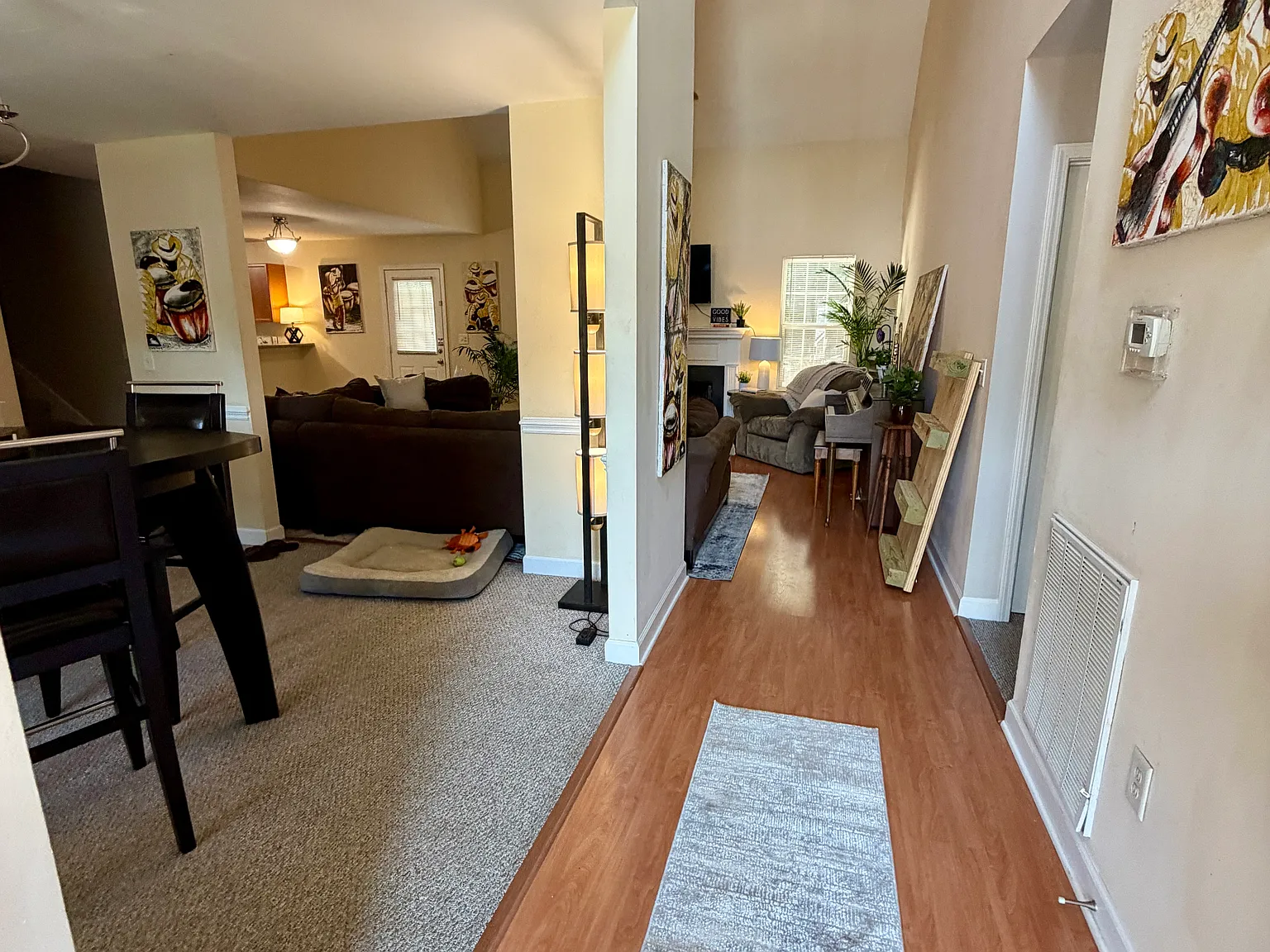 5 bed, 2.5 bath, 3000 sqft, $700 — Photo 3