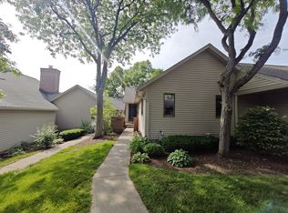 30 Greenwood Park, Pittsford, NY 14534