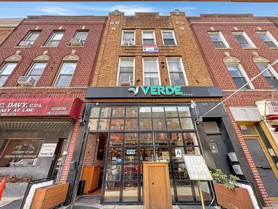 216 Smith St, Brooklyn, NY, 11201