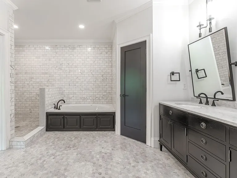 214 Chandler Walk — Photo 20